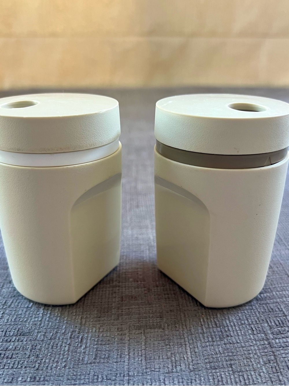 Vintage Tupperware Twist Top Salt and Pepper Shakers Set Almond Beige 1471